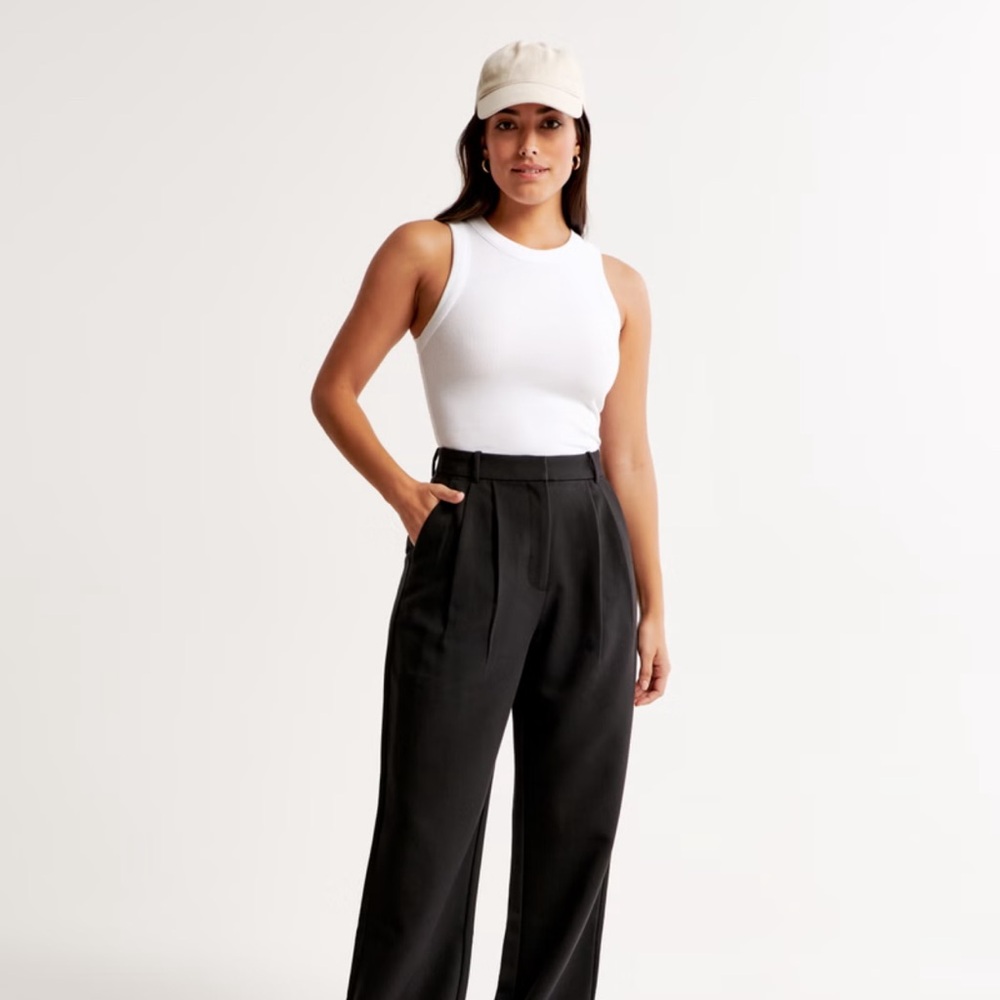 A&F Curve Love tailored Sloane pant